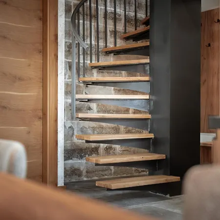 Angelina Apart&spa Hotel 4*