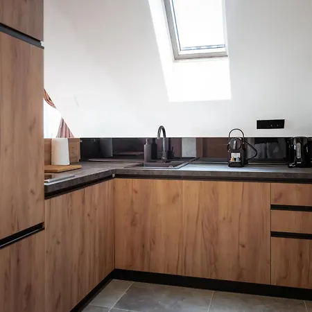 Angelina Apart&spa 4* Divčibare