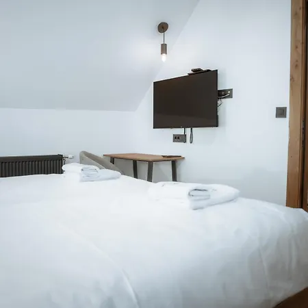 Angelina Apart&spa 4* Divčibare