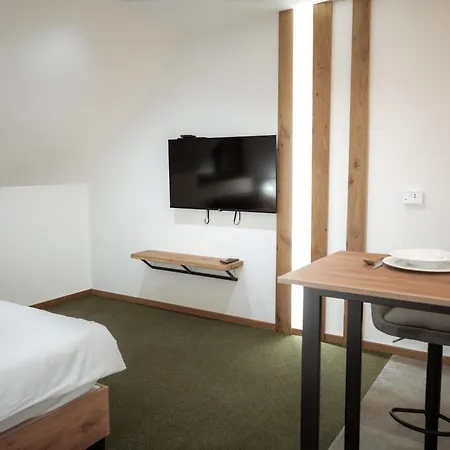 Angelina Apart&spa Hotel 4*